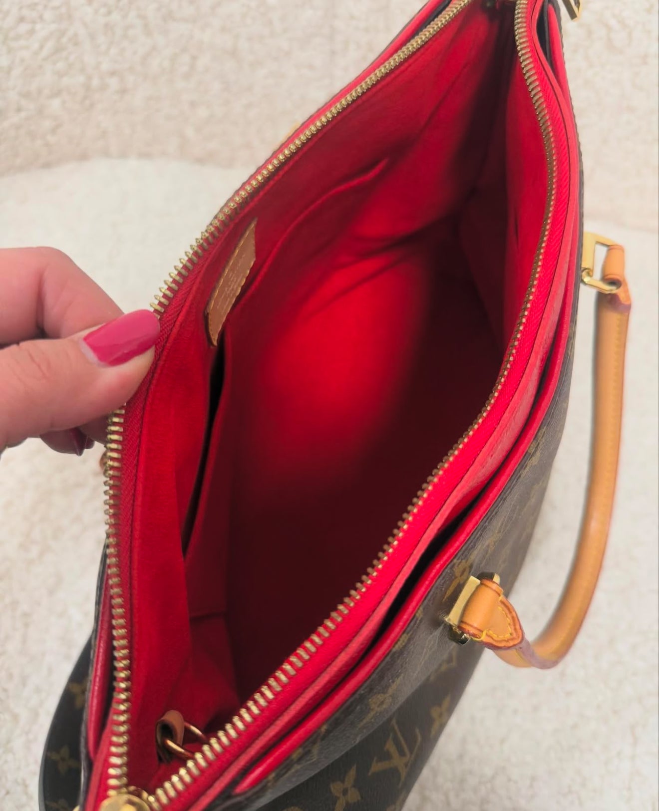 Louis Vuitton Pallas MM