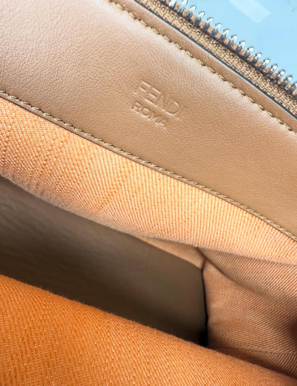 Bauletto Fendi