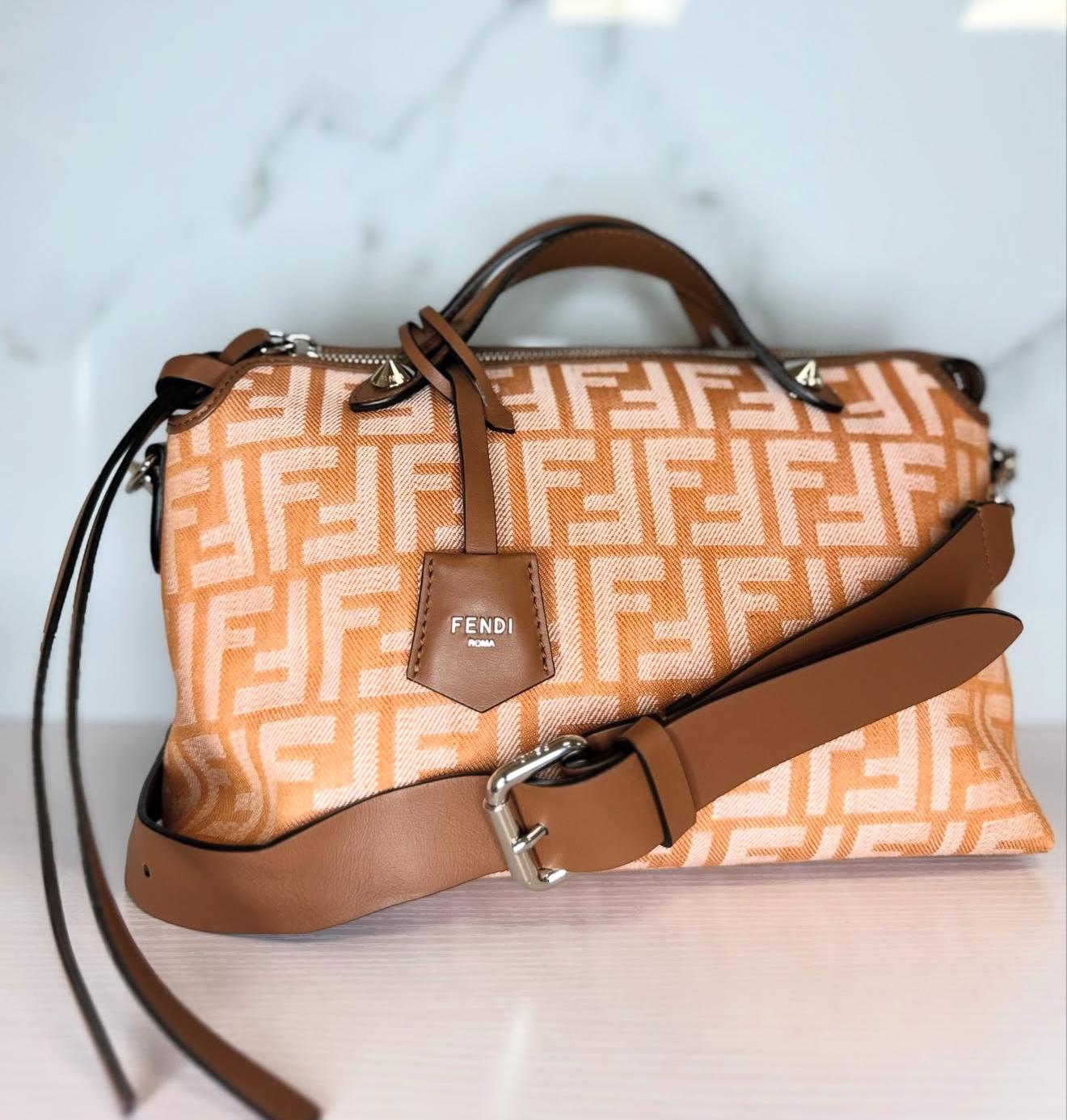Bauletto Fendi