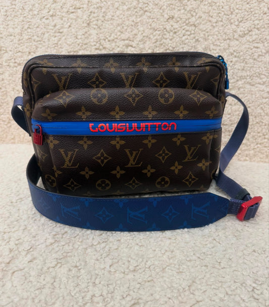 Louis Vuitton Messenger outdoor