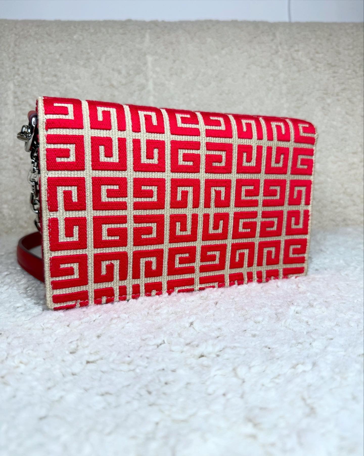 Givenchy pochette 4G