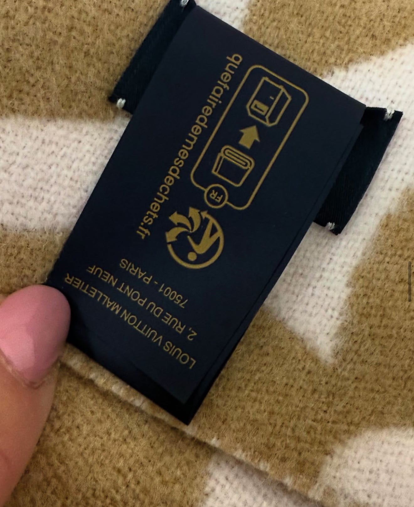 Louis Vuitton Medallion sciarpa