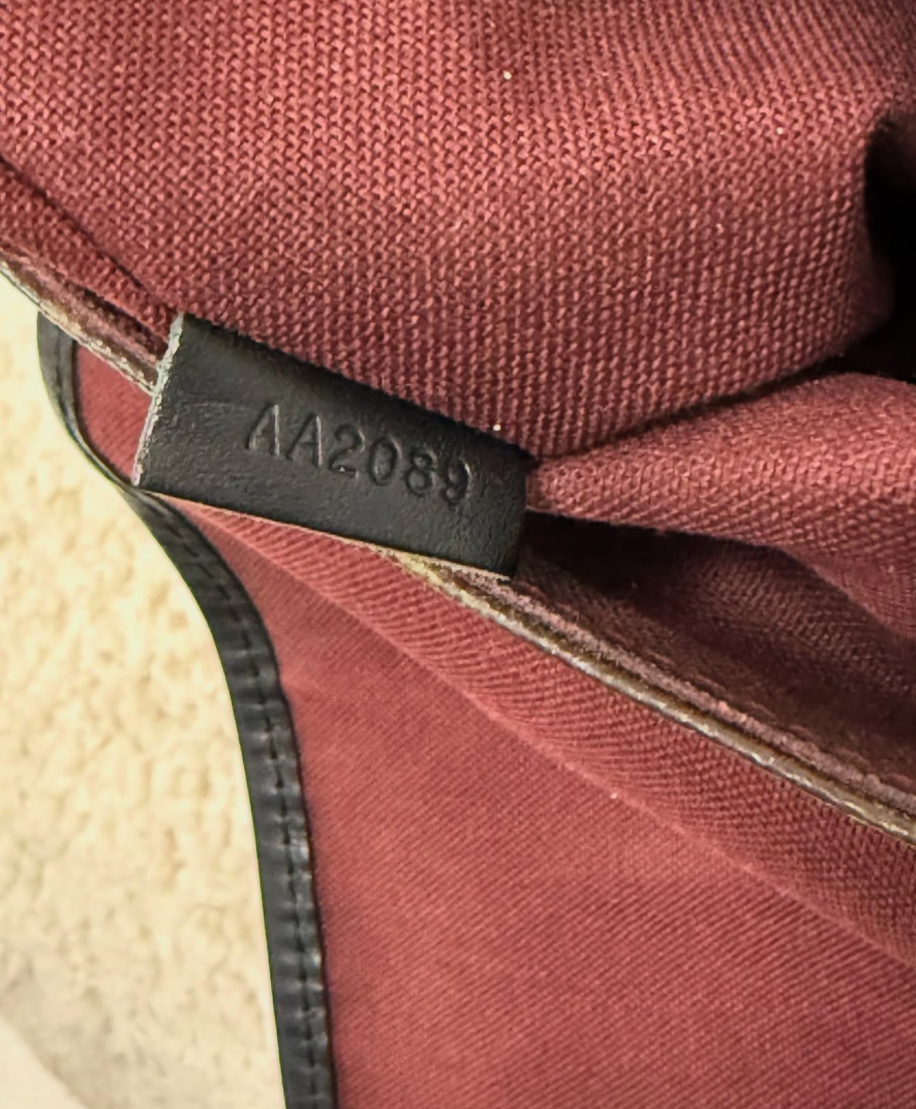 Tracolla Louis Vuitton Macassar MM