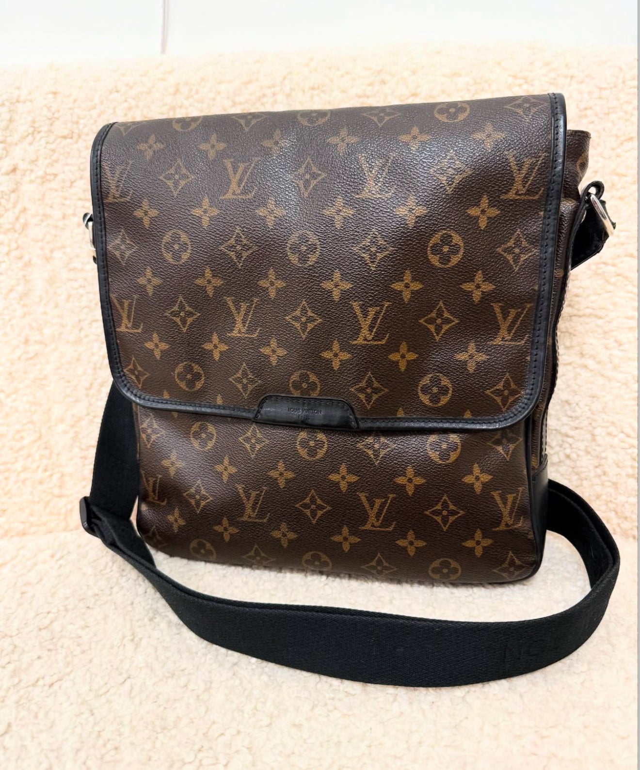 Tracolla Louis Vuitton Macassar MM