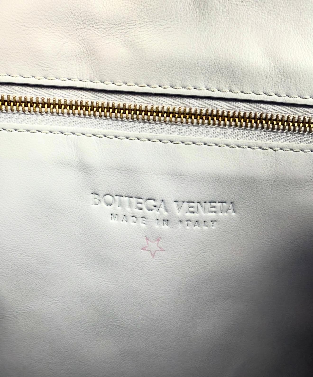 Bottega Veneta