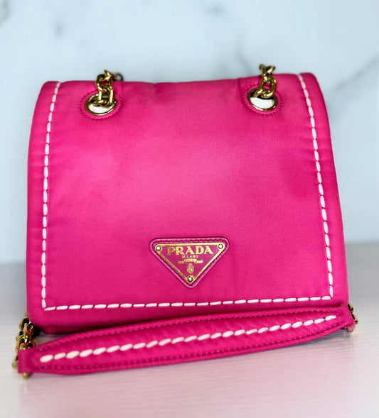 Chain Flap Prada