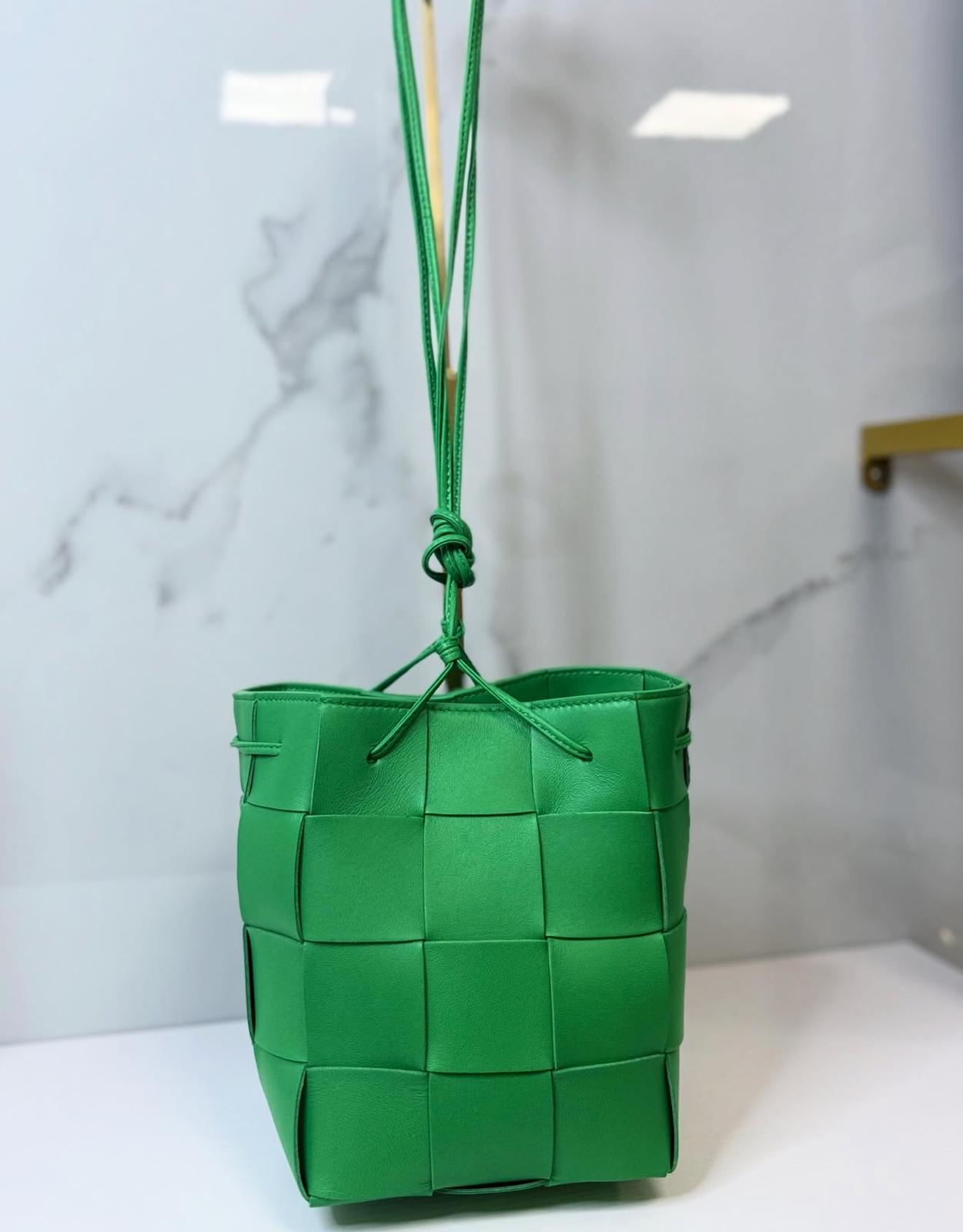 Cassette Bucket Bottega Veneta