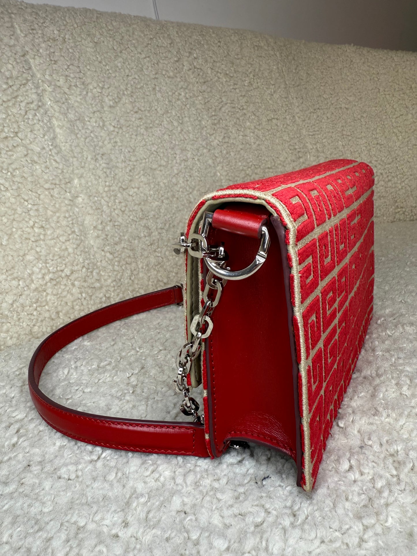 Givenchy pochette 4G