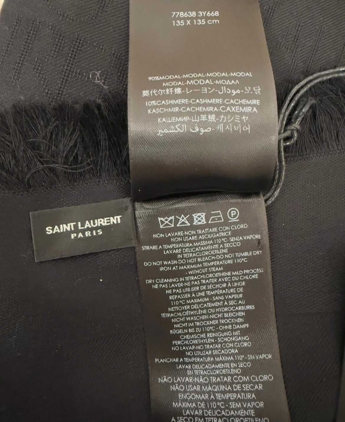 Stola Saint Laurent