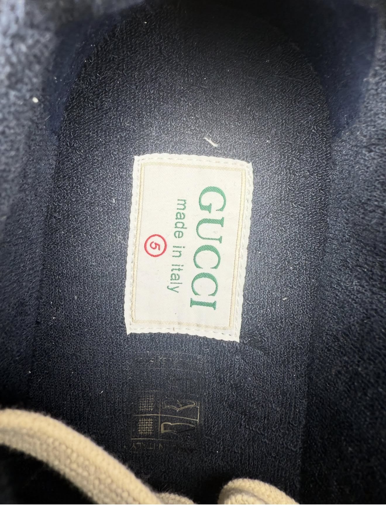 Gucci Rhyton logo